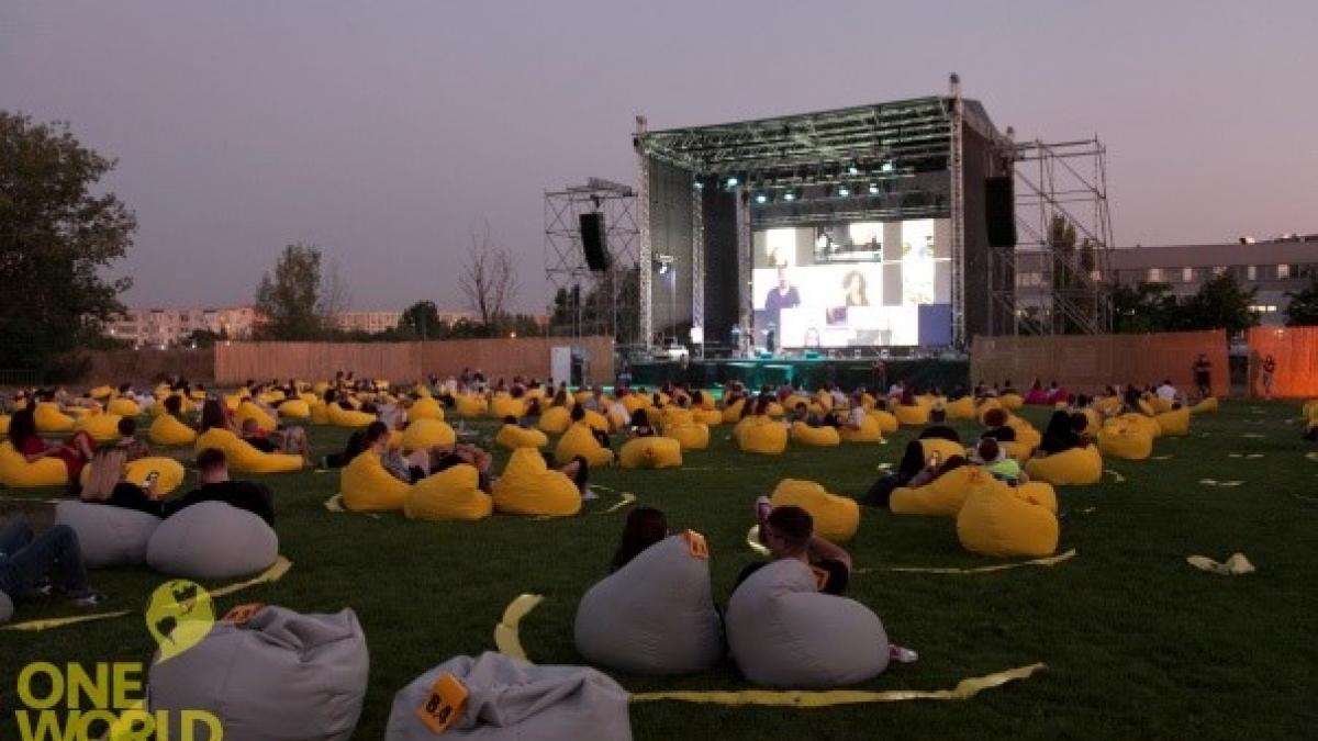 One World Romania #13