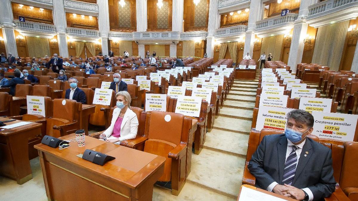 PSD s-a resemnat. „Nu găsesc oportun ca această moțiune să fie dezbătută într-o altă sesiune”
