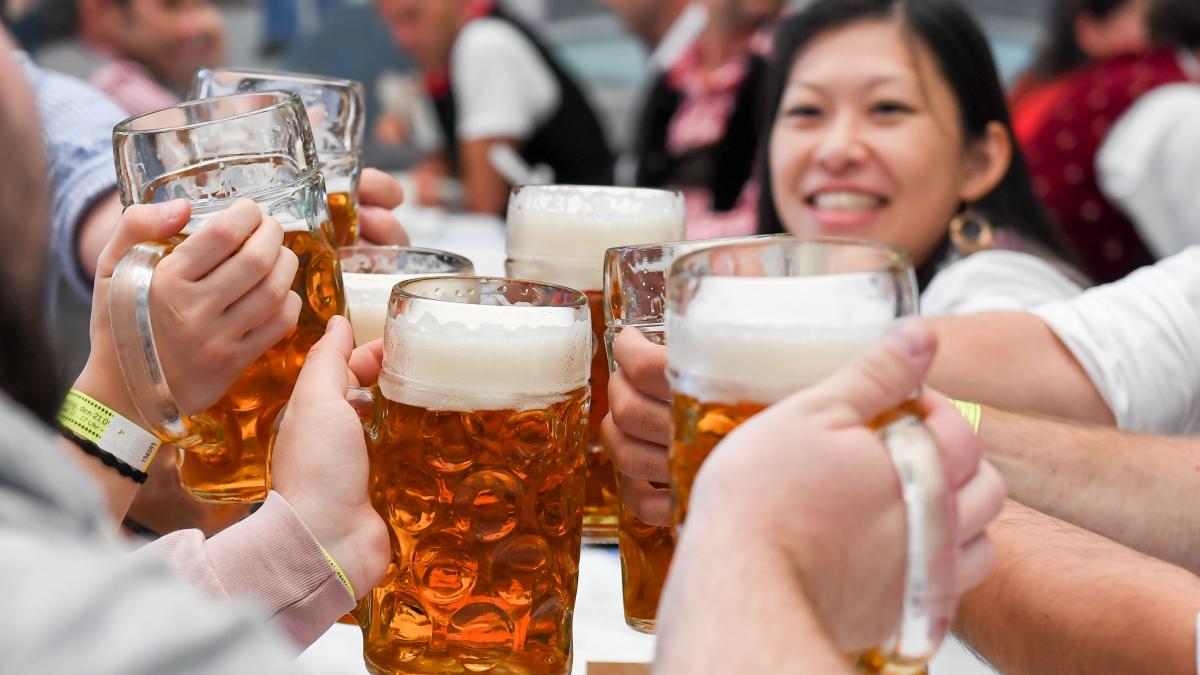 Berăriile bavareze vor marca în Oktoberfest 2020 prin petreceri mai mici