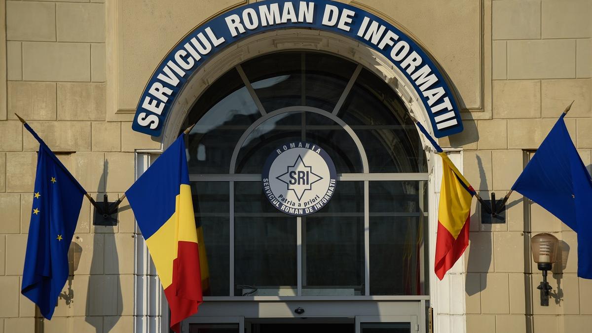 SRI vrea să învețe limba romani