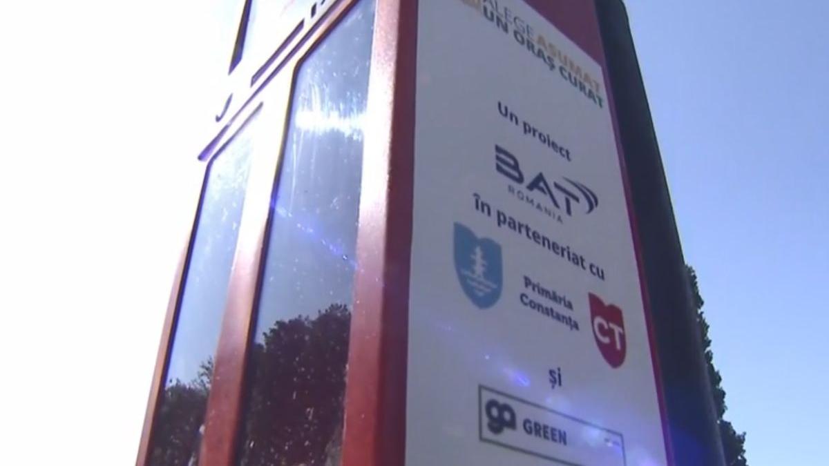 În Constanța au fost montate 200 de scrumiere speciale în zonele aglomerate