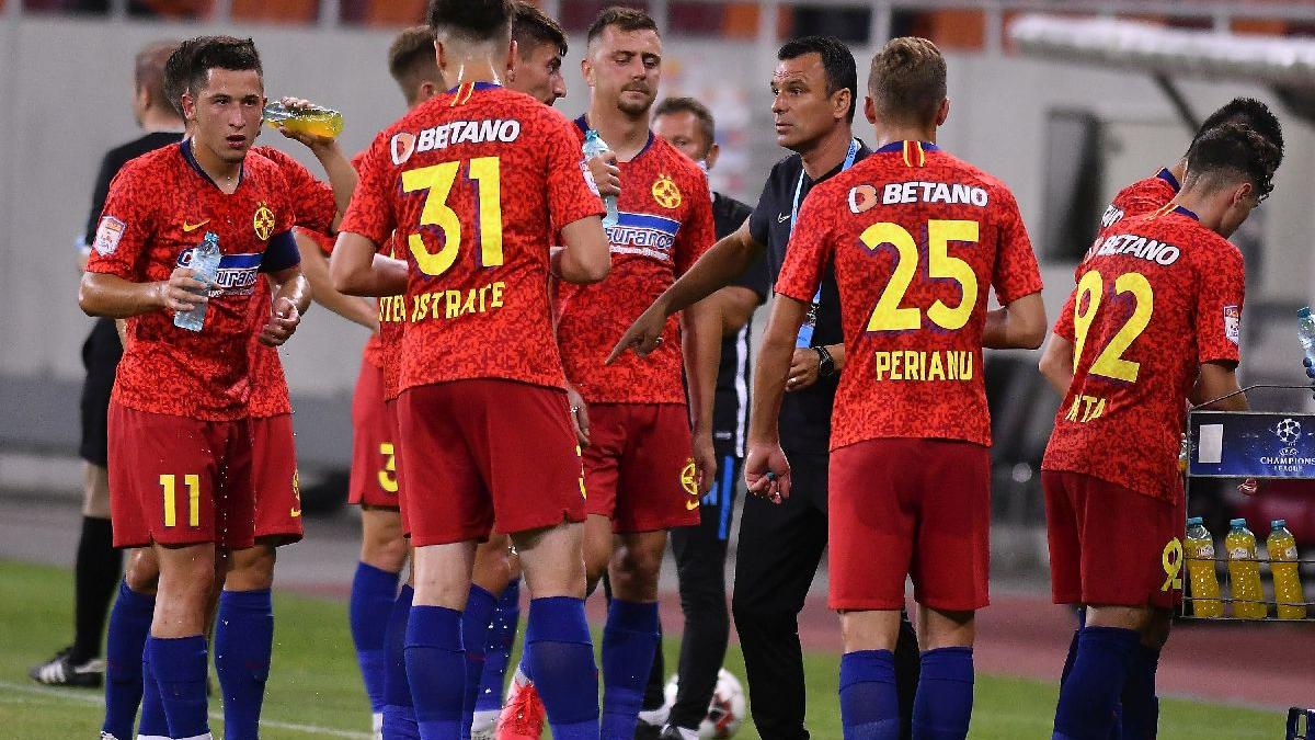 FCSB - Dinamo 3-2. Un derby decis de arbitru