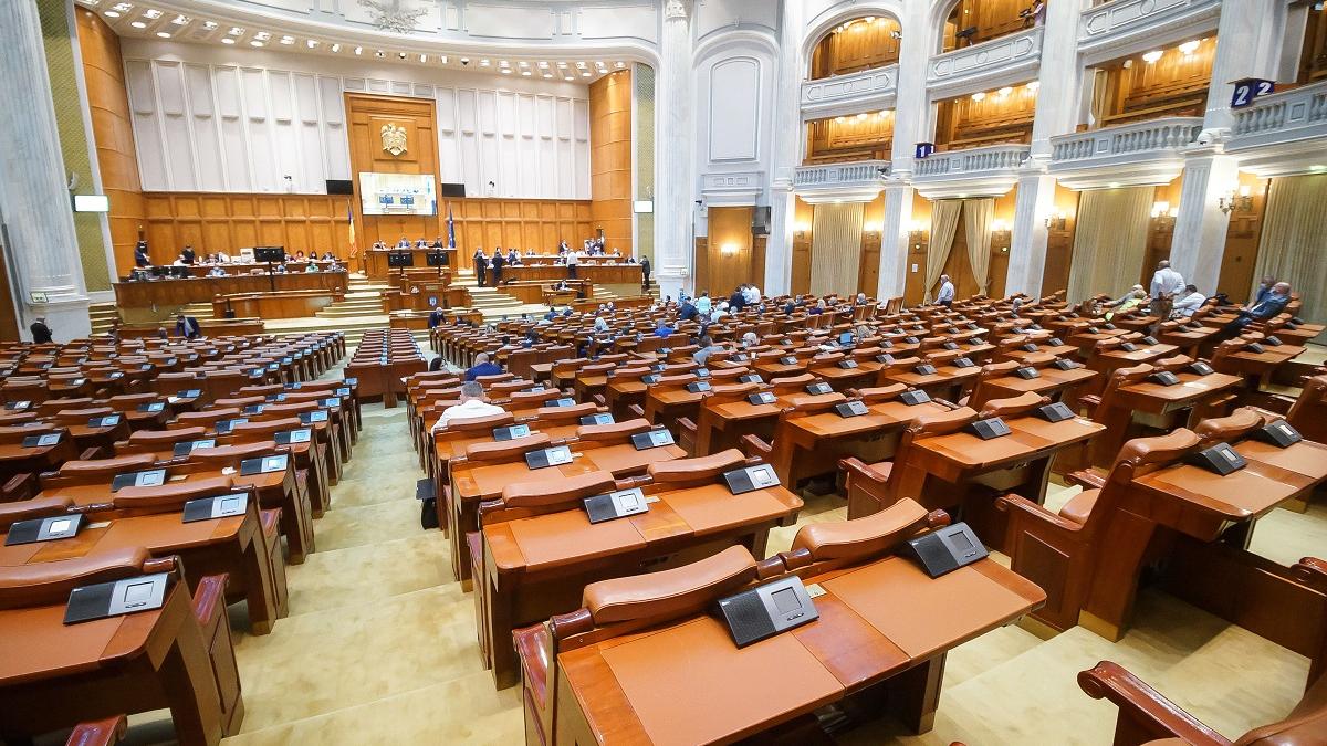 Alertă în PNL. Doi deputați, confirmați cu noul coronavirus