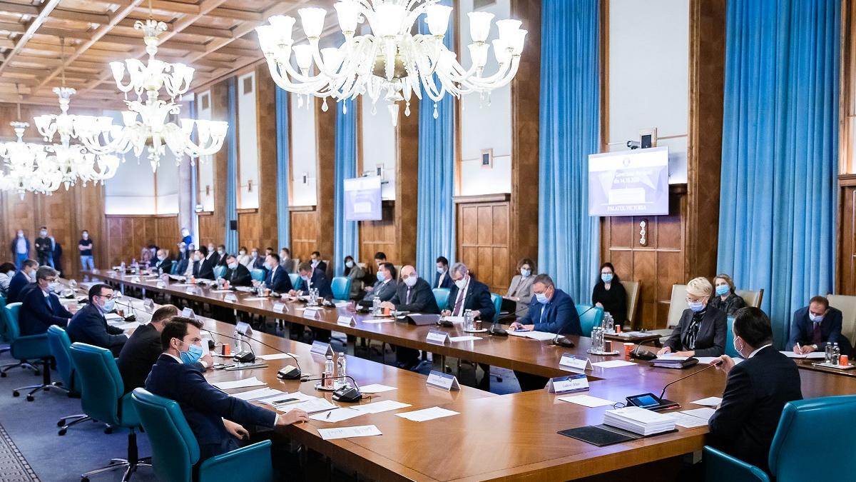 Suntem egali cu media UE la deficitul bugetar