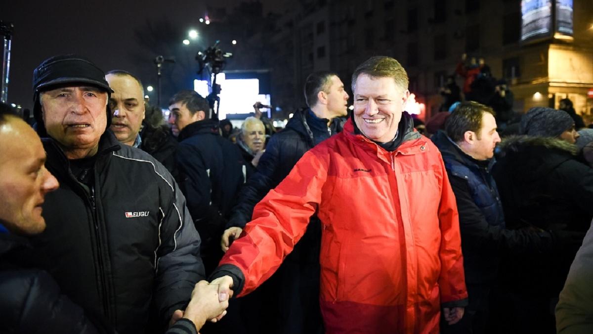 După patru ani de „M..e PSD!”, liberalii sunt tot sub social-democrați, la votul politic 