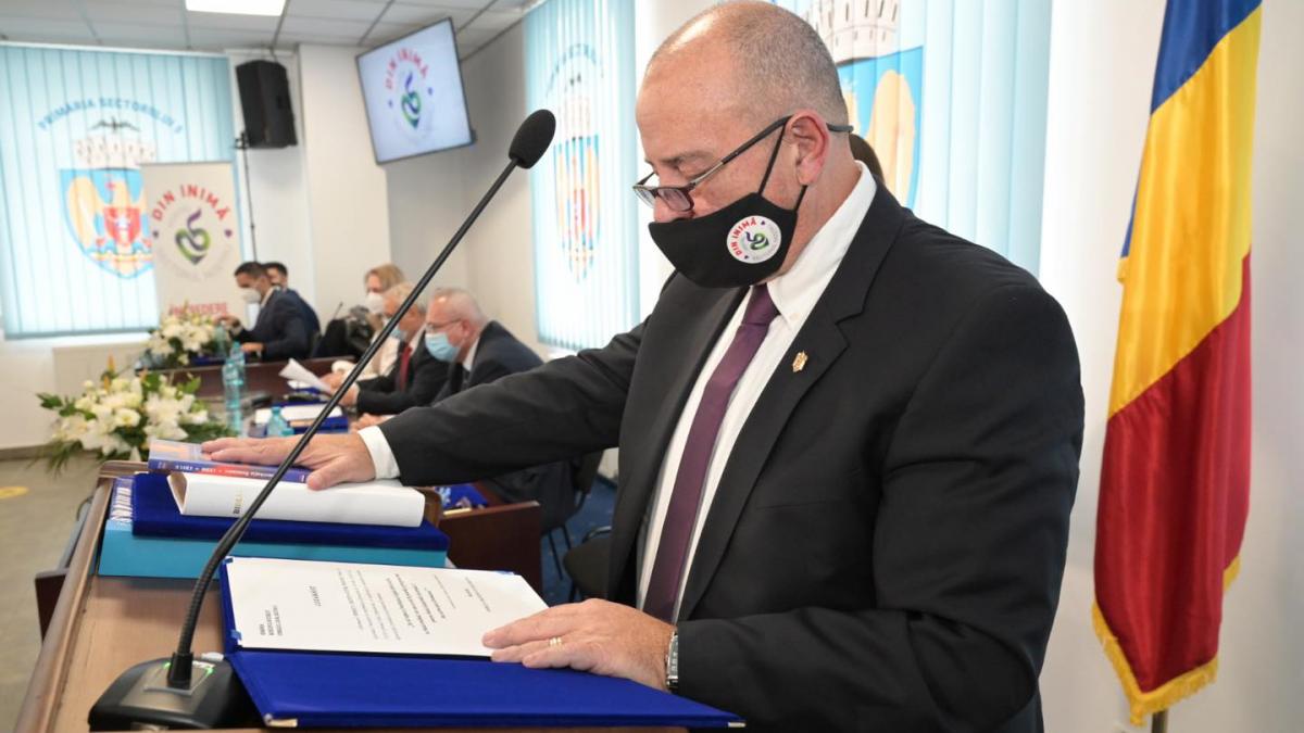VIDEO. Cristian Popescu Piedone a depus jurământ de învestire în funcția de primar al Sectorului 5