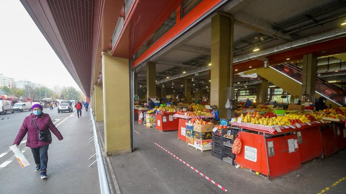 Tarabe țărănești, nu! Tarabe corporatiste, da! Piețe închise, o afacere de 2 miliarde de euro