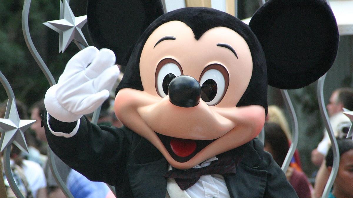 Azi e ziua lui: Mickey Mouse împlinește 92 de ani