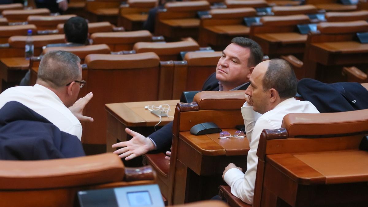 Pofta lui Orban, îndeplinită: se propune ca la CCR să fie numiți numai magistrați, cu acordul CSM