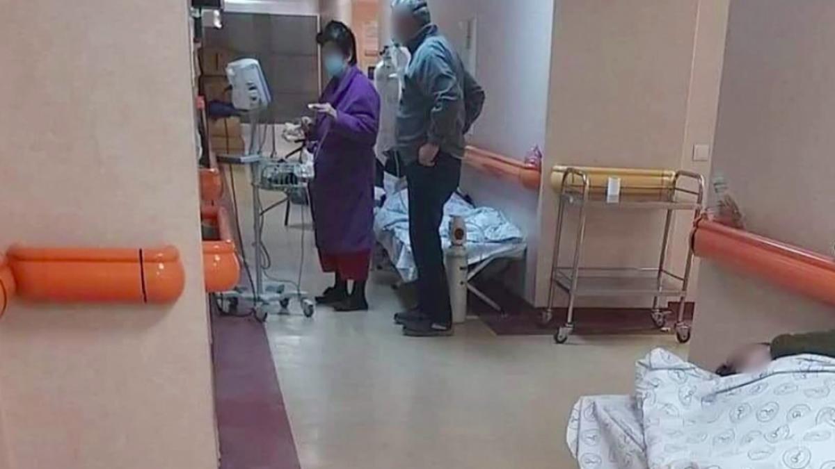 Pacienții cu COVID-19 de la Institutul "Matei Balș" nu mai au loc în saloane