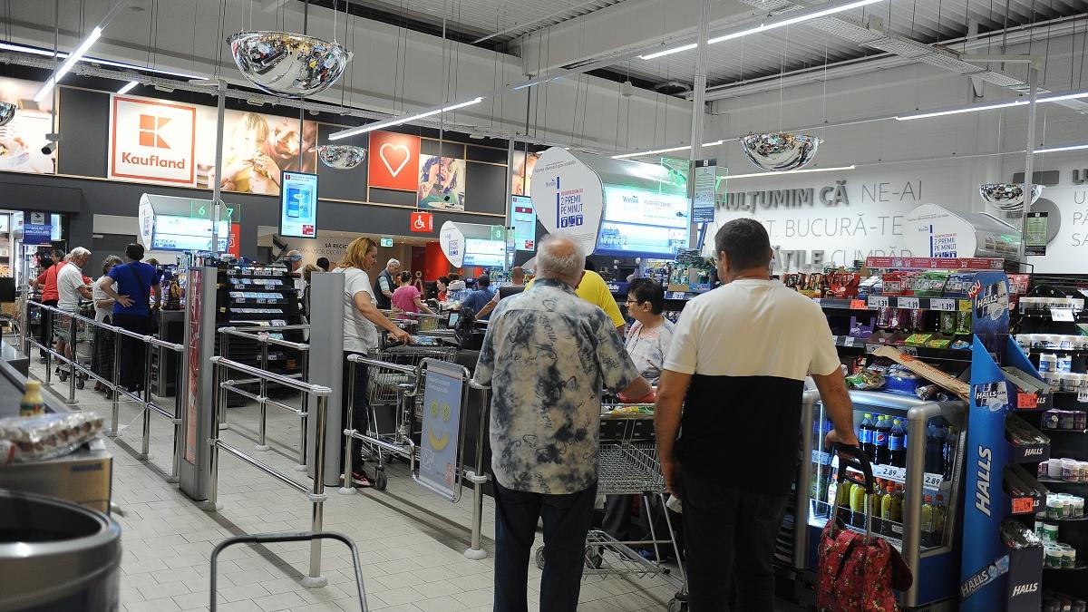 Noi măsuri în Argeș: Fără coșuri de mână şi limitarea cărucioarelor în magazine