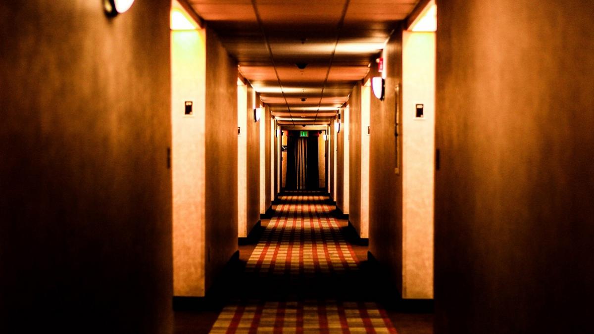 Hoteluri goale. Turismul a intrat în carantină