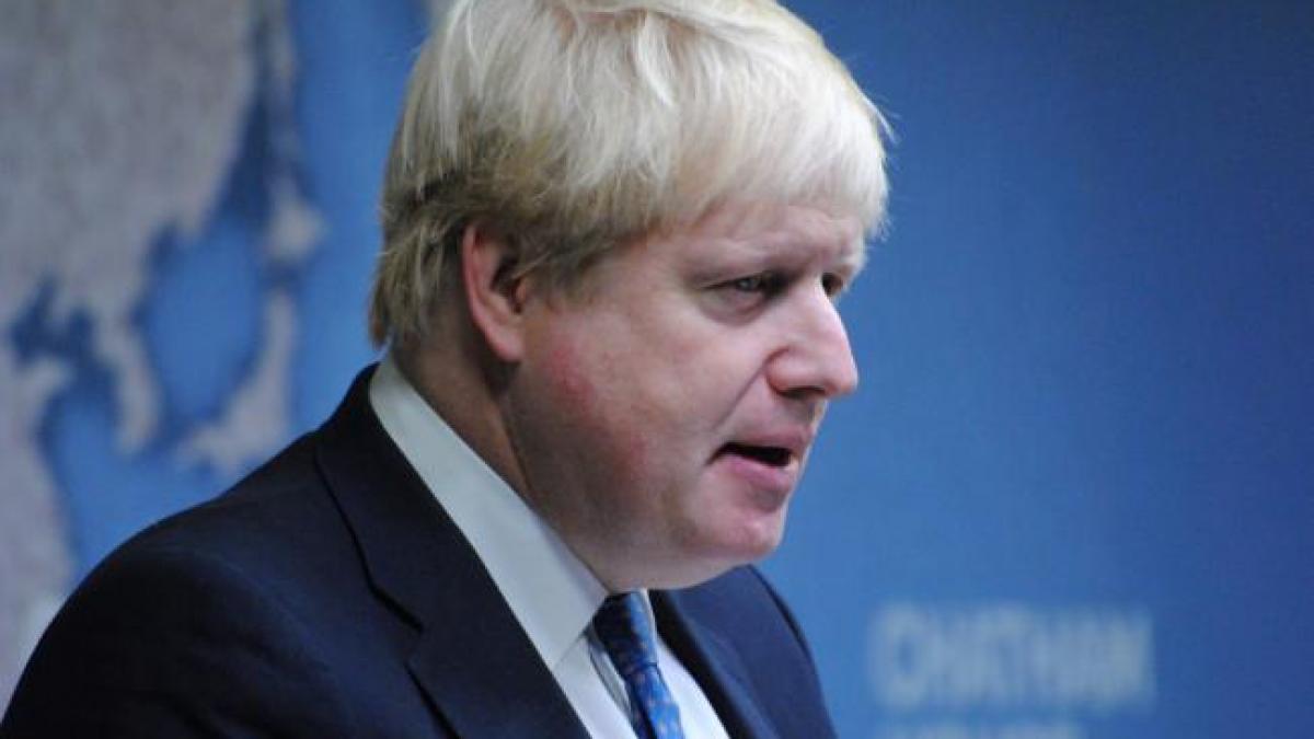Boris Johnson, acuzat de periclitarea industriei britanice a pescuitului pentru acordul cu UE