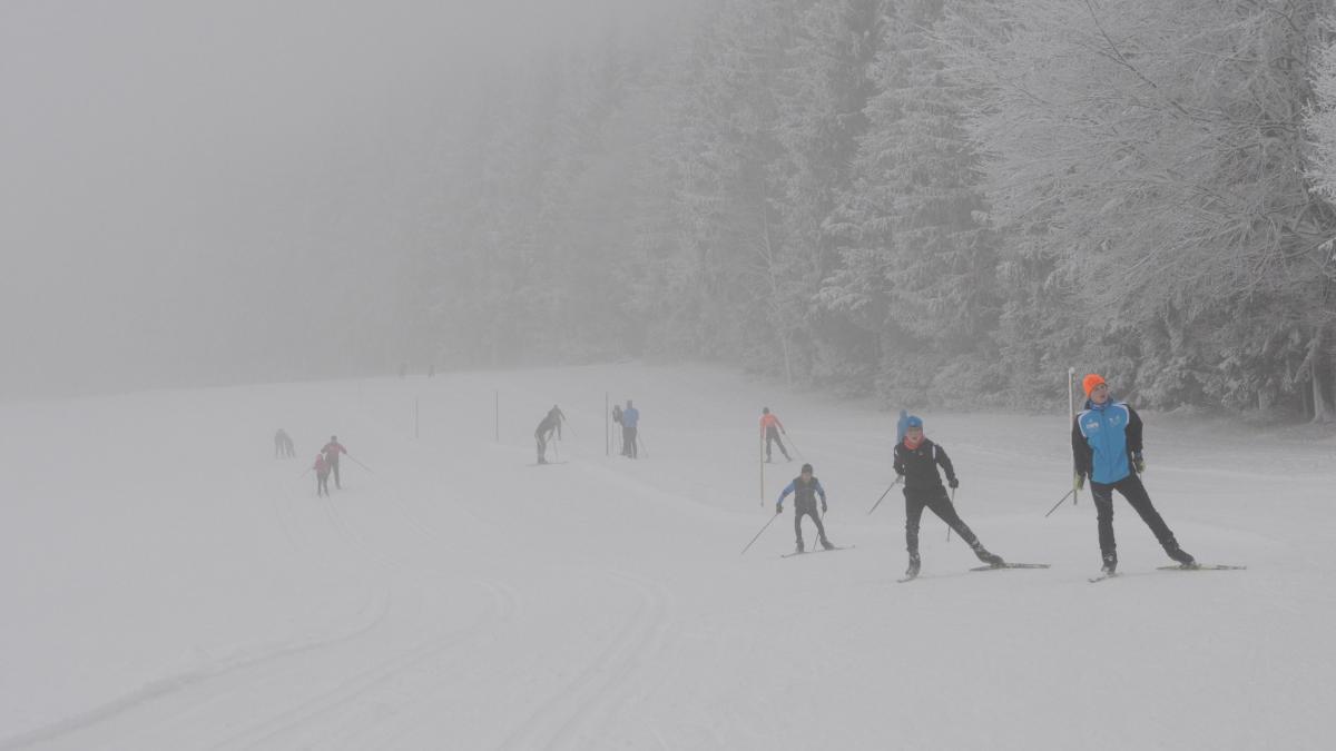 Avertizare meteo: Risc de avalanșe în mai multe regiuni muntoase