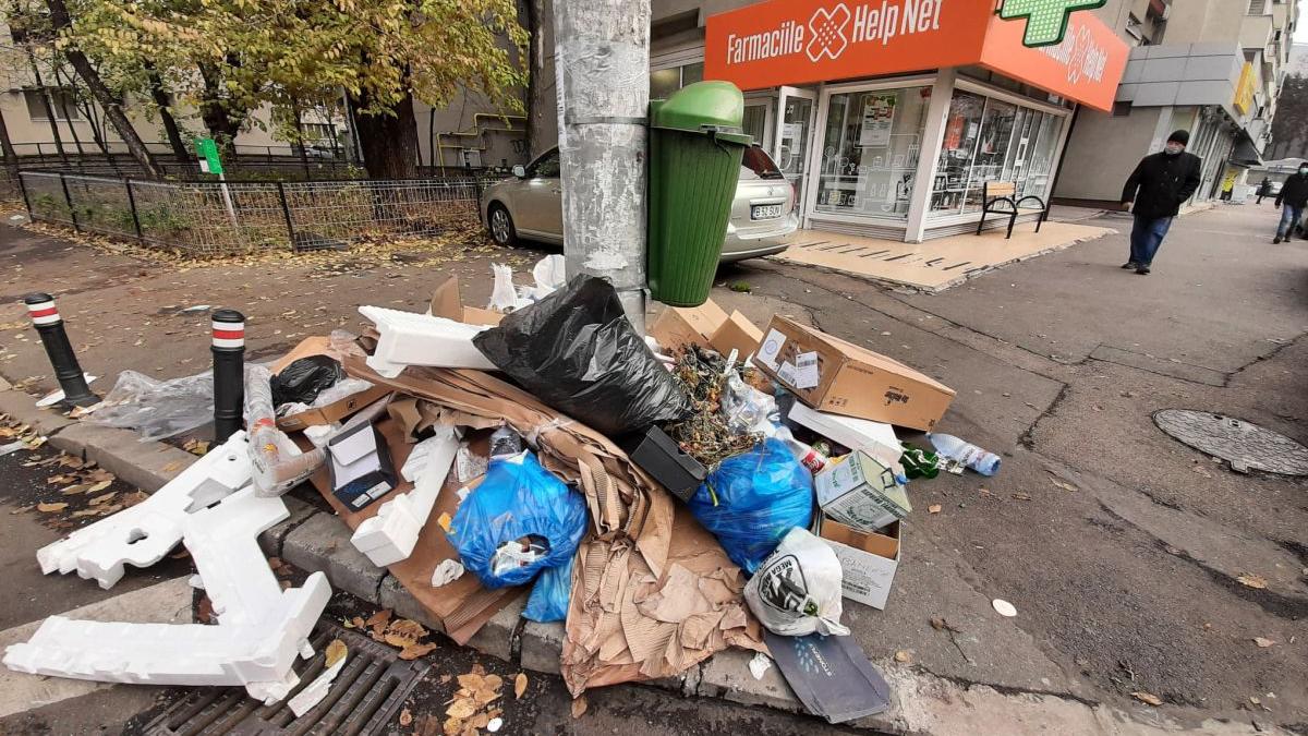 Curățenie generală în Sectorul 4 al Capitalei, în a doua zi a anului 2021