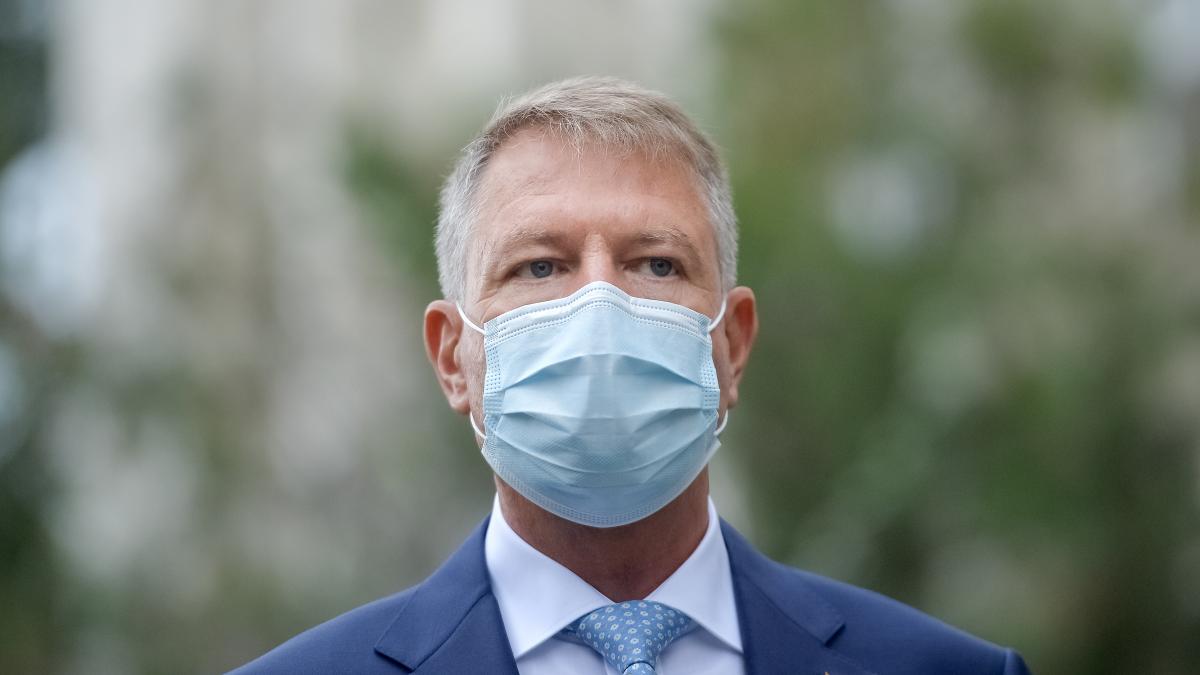 Iohannis: Elevii se întorc la școală din 8 februarie