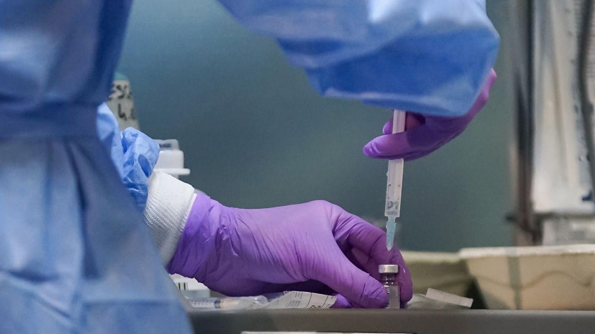 UPDATE. Anca Dragu și Ludovic Orban, primele declarații după ce s-au vaccinat anti-COVID