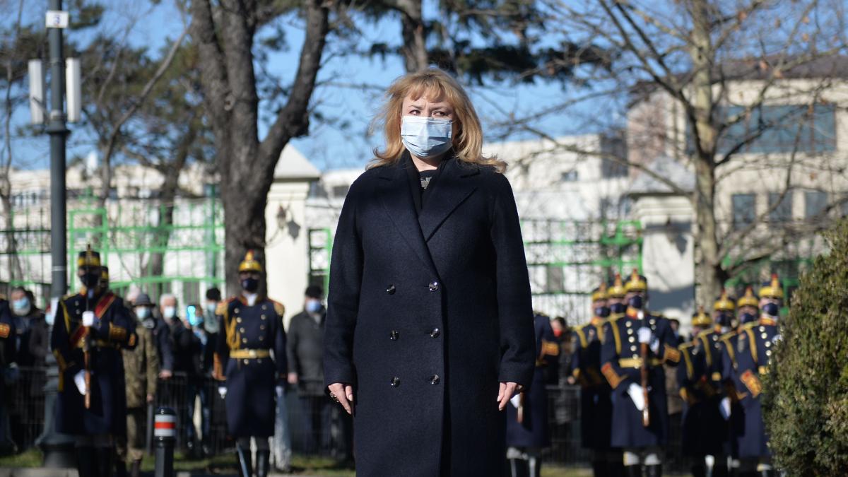 Anca Dragu: Impozitul zero pe salariul minim ar putea deveni realitate cam în doi ani