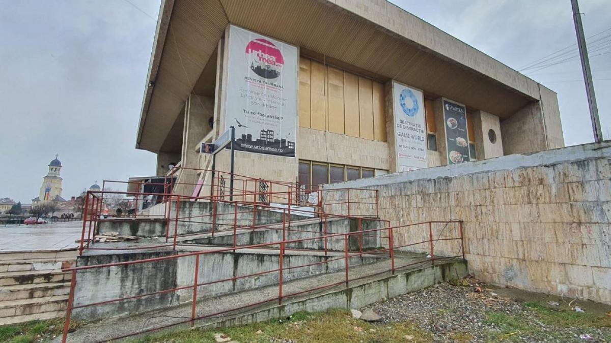 Istoria celui mai mare tun imobiliar. Mii de camere de hotel şi-au schimbat peste noapte proprietarul