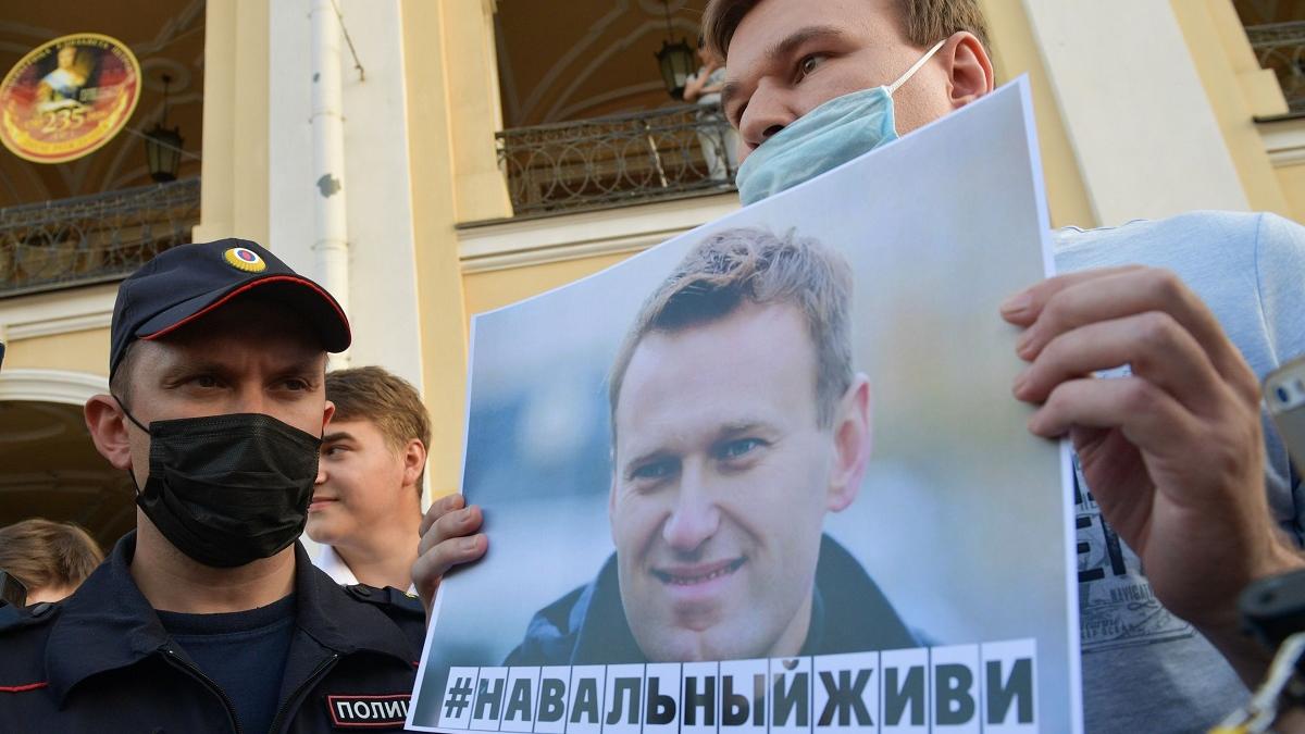 Aleksei Navalnîi, judecat vineri pentru defăimare. Procesul coincide cu vizita șefului diplomației europene în Moscova