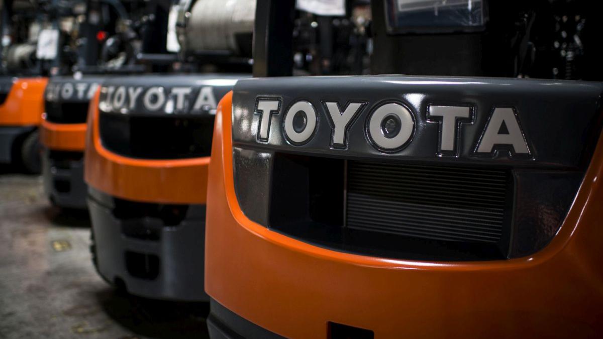 Toyota a depășit VW