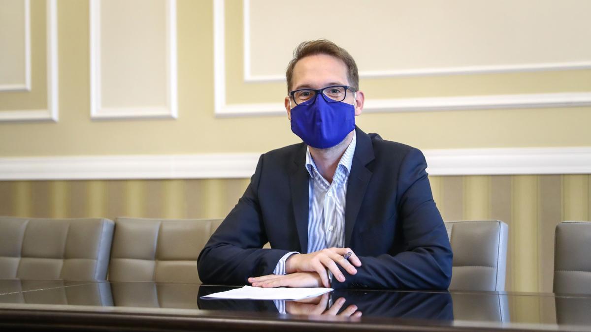 Dominic Fritz, la MAI pentru a discuta despre problema migranților din Timișoara