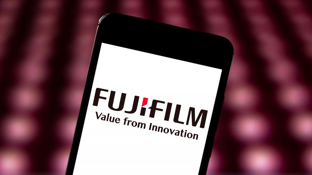 Grupul nipon Fujifilm reia studiul pentru un antiviral, în încercarea de a trata COVID-19