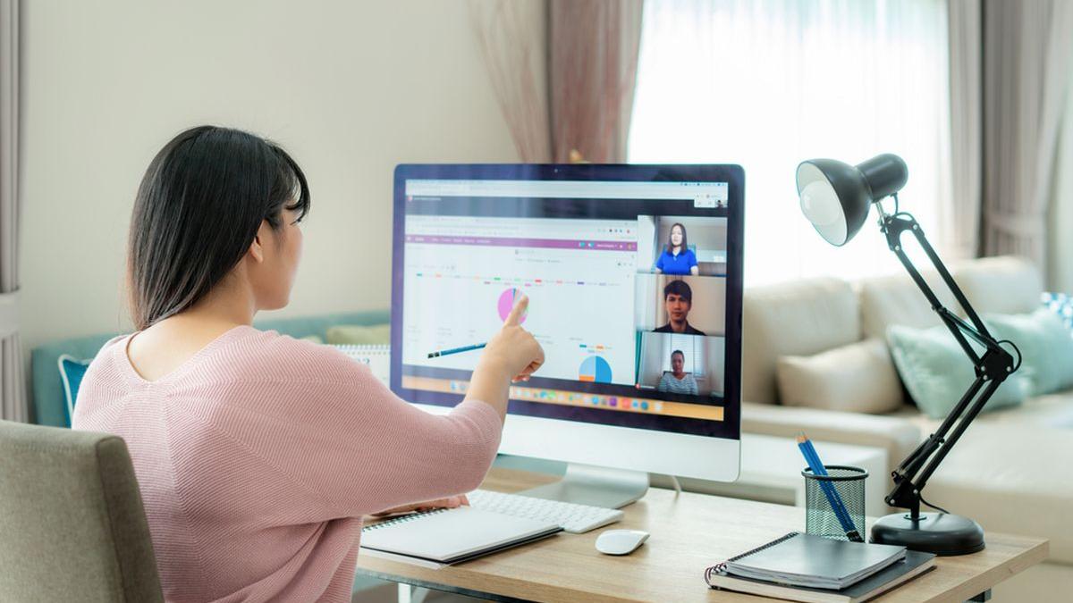 Platforma video Zoom dă lovitura. Venituri estimate de 3,7 miliarde de dolari în 2021