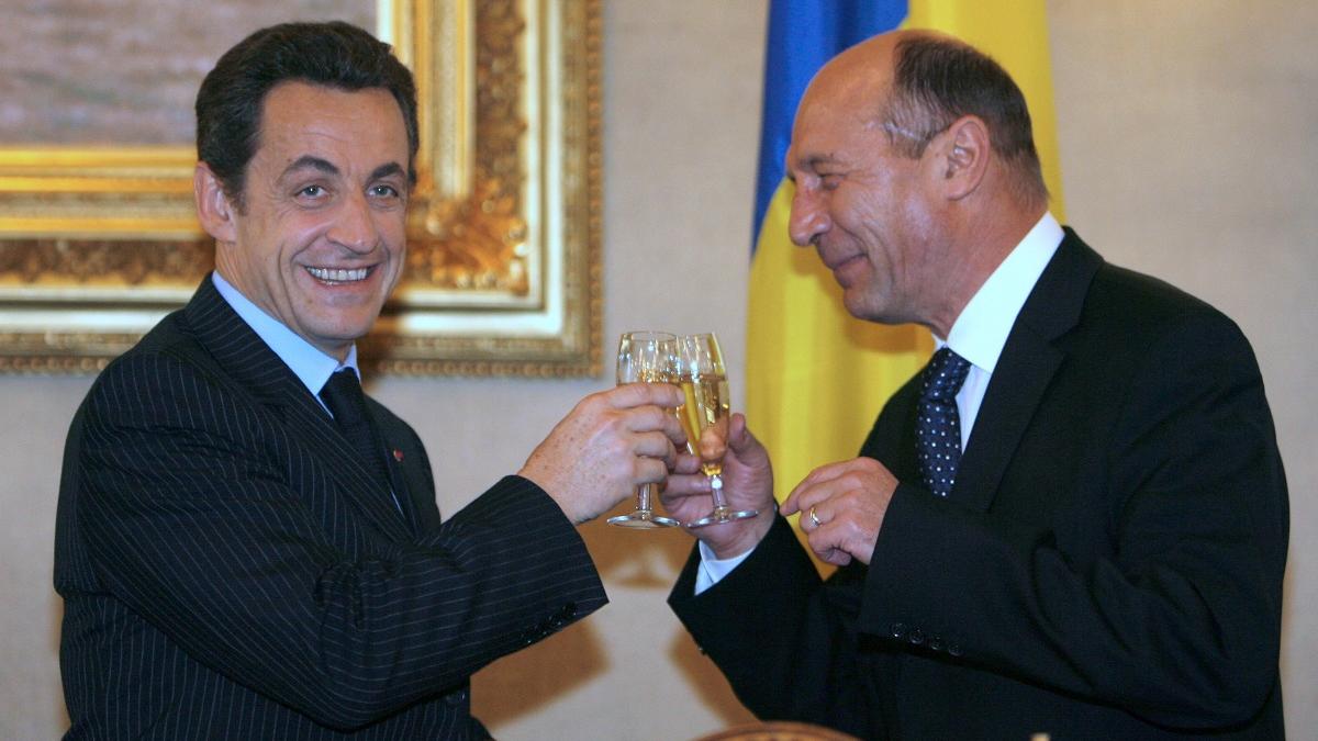 Campaniile pentru prezidențiale, covor roșu spre pușcărie