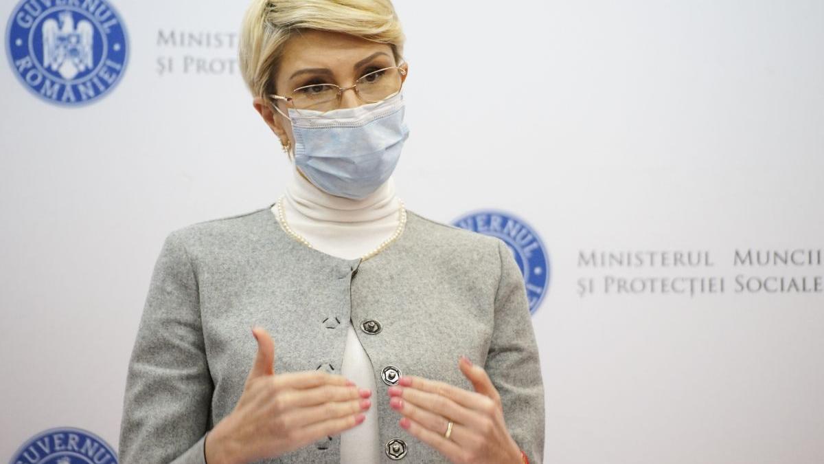 Dezvăluire a ministrului Muncii: O persoană angajată la stat are venituri de 50.000 de lei pe lună!
