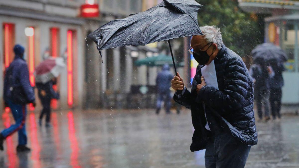 Prognoză METEO Capitală: Frig, ploi slabe și 8 grade