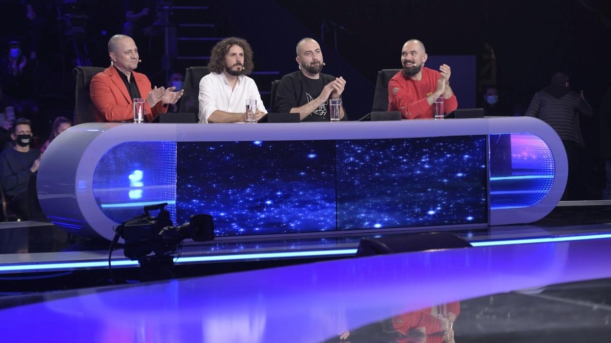 Teo, Vio, Costel și Dan Badea caută viitoarea   mare senzație a stand-up-ului românesc