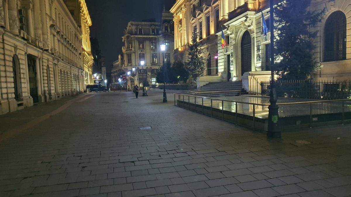 Capitala restricțiilor degeaba, „Să-și bage legea în fund!”