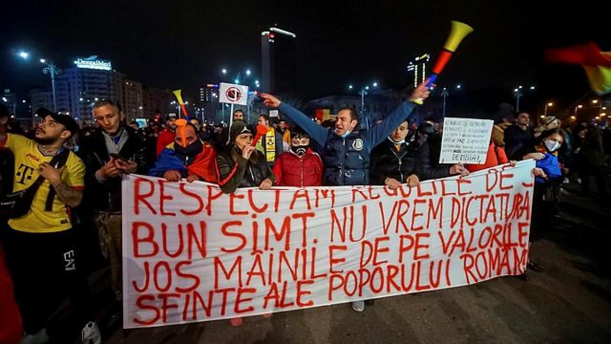 Proteste împotriva restricțiilor: 891 de amenzi de peste 366.000 de lei în primele trei zile de proteste