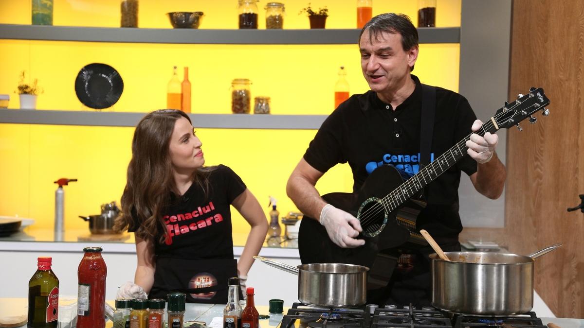 Chef Bontea şi-a adjudecat aseară o nouă amuletă  Andrei Păunescu şi Maria Măgirescu, invitaţi speciali diseară la Chefi la cuţite