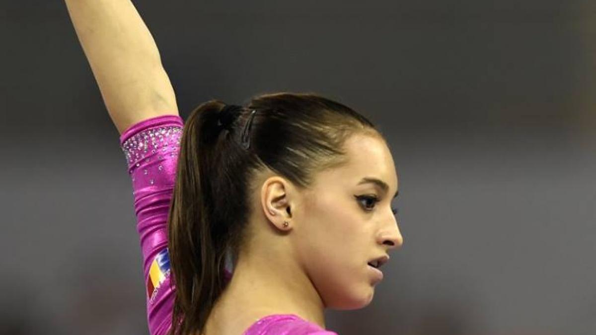 UPDATE Larisa Iordache abandonează Europenele de gimnastică de la Basel