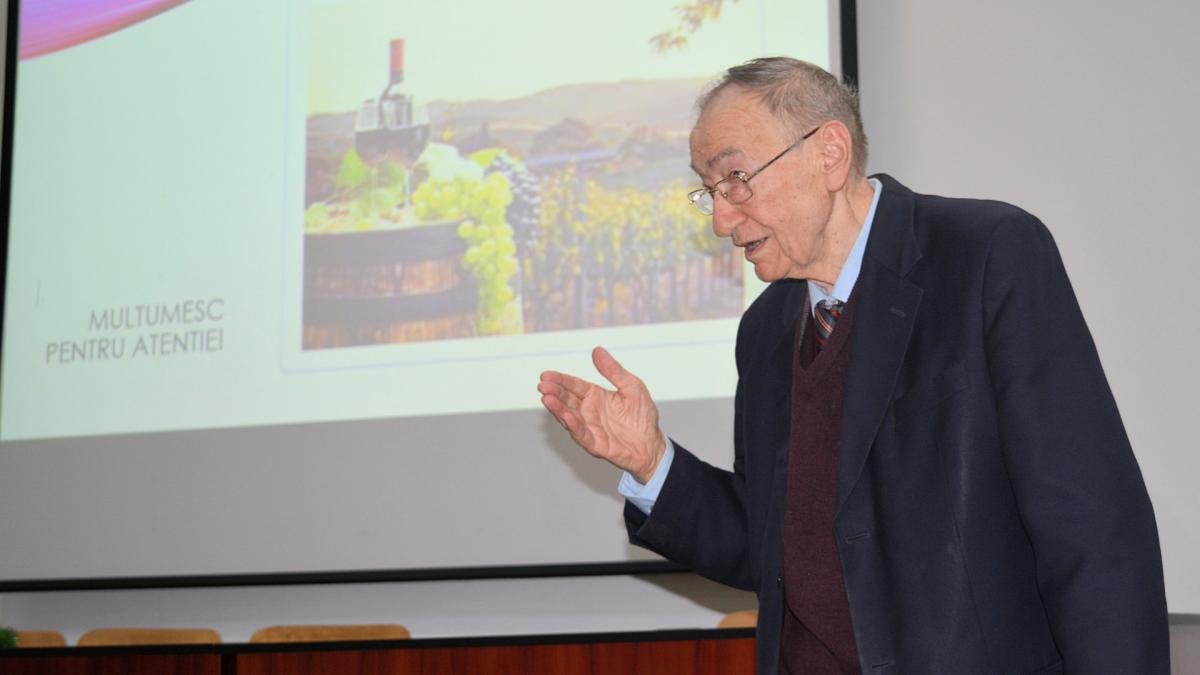 Doliu în învățământul românesc. Profesorul Sorin Ioan Roșca a murit