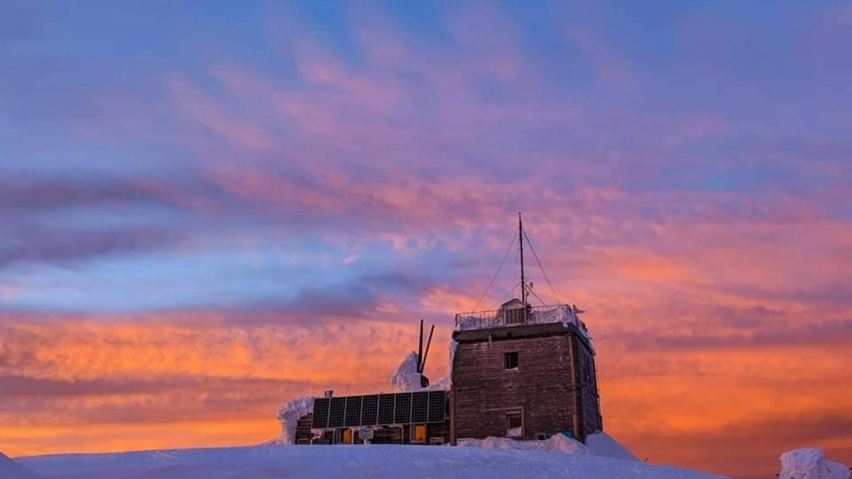 Ministrul Mediului: Lucrările de modernizare a stației meteorologice la Vârful Omu reprezintă o adevărată provocare