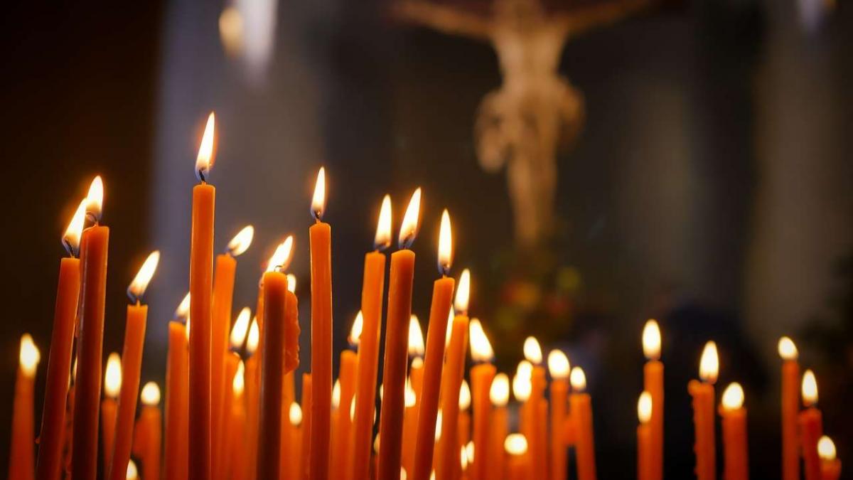 TRAGEDIE în noaptea de Înviere: Un preot a MURIT chiar în timpul slujbei