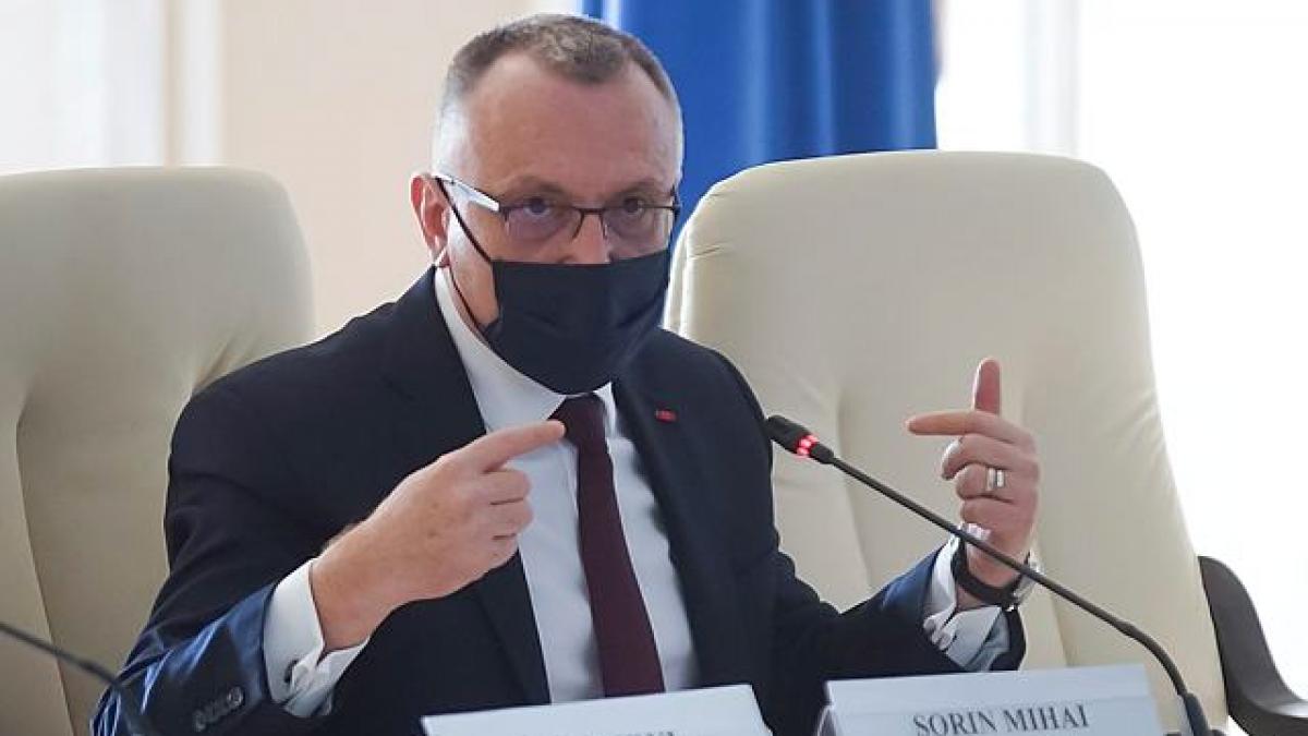 Cîmpeanu: Absolut regretabil incidentul de la Şcoala 206