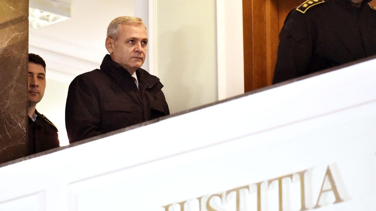 Dragnea, pedepsit cu încă trei luni de carceră, pentru că a contestat sentința Judecătoriei Sectorului 5