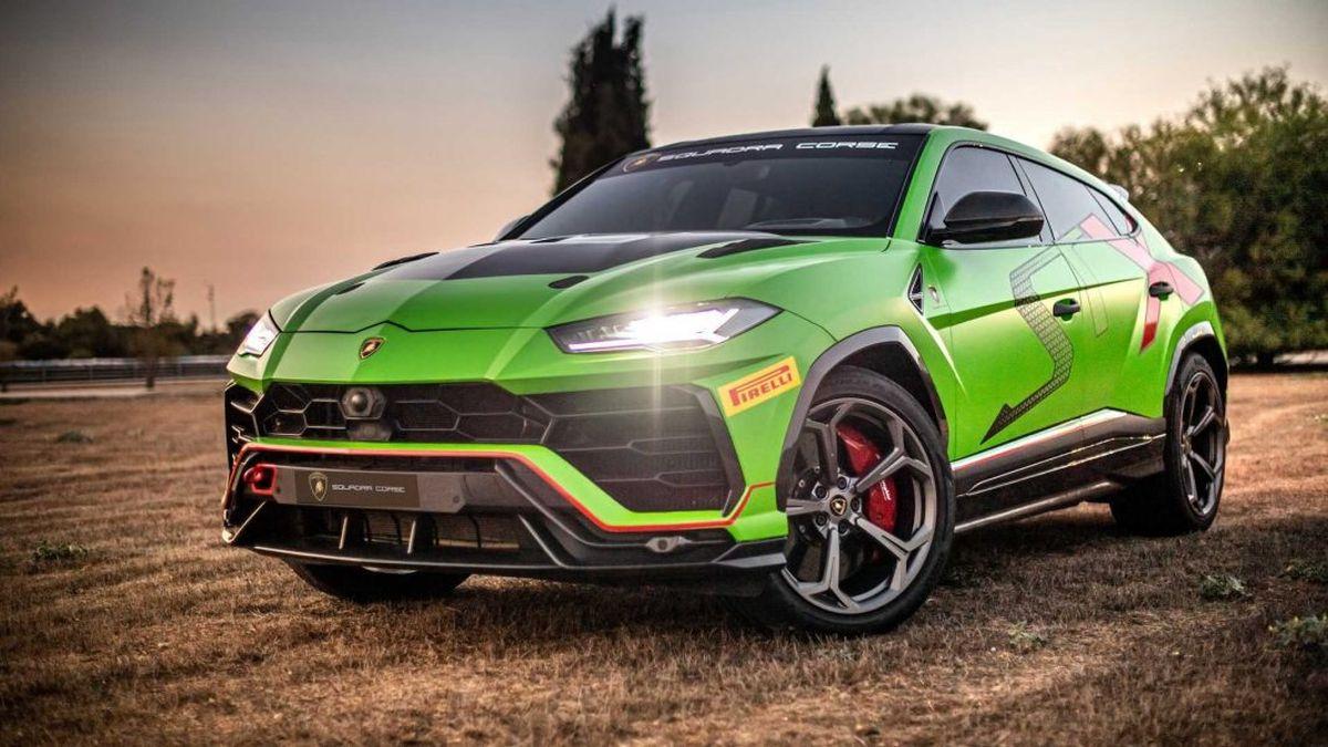 Cât costă Lamborghini