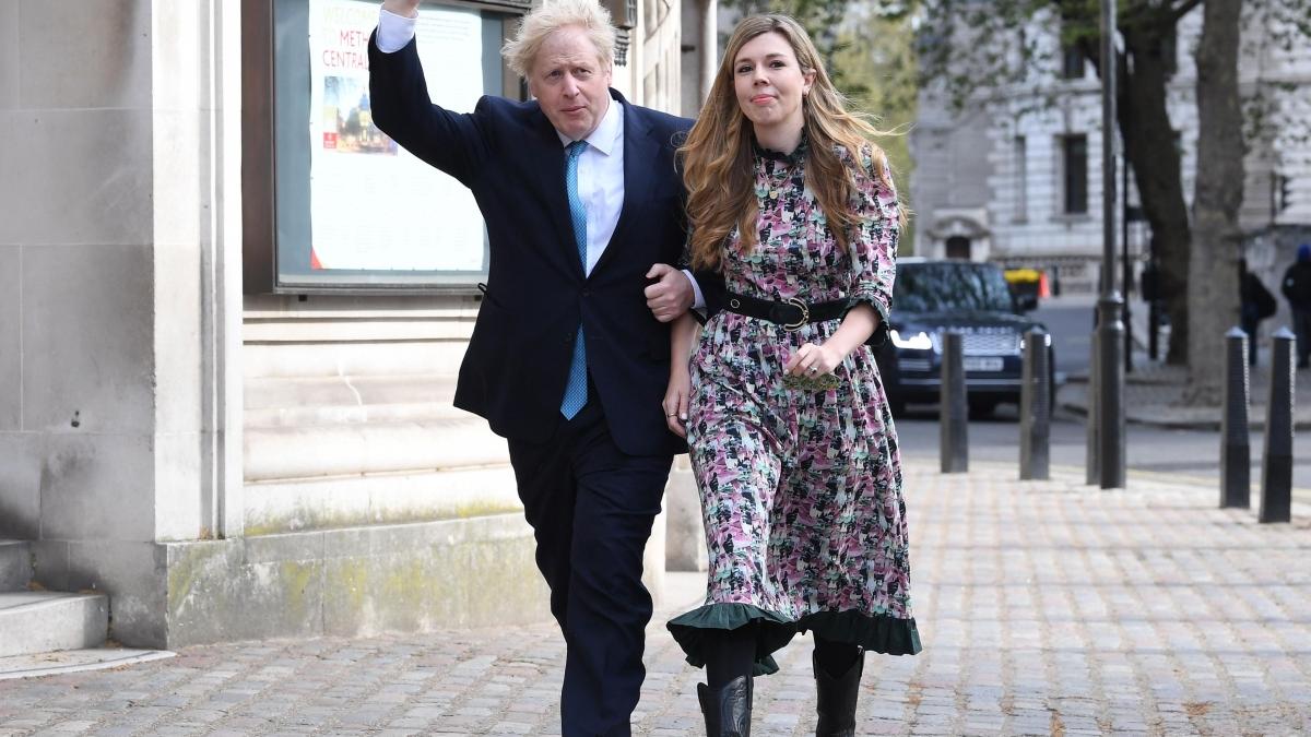 Premierul britanic Boris Johnson s-a căsătorit în secret cu Carrie Symonds