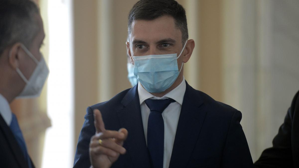 Ministrul Eduard Novak, implicat într-un accident de mașină, conform SNST