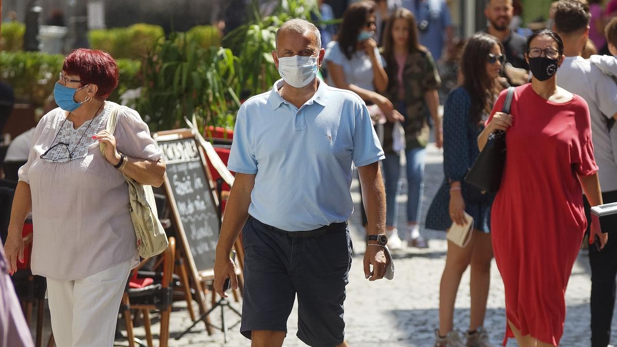 Aproape jumătate din cazurile de COVID-19 din ultima săptămână, în București și alte 4 județe