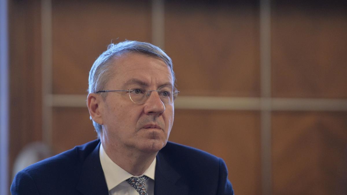A murit ambasadorul României în Grecia, George Ciamba. Diplomatul român suferea de cancer