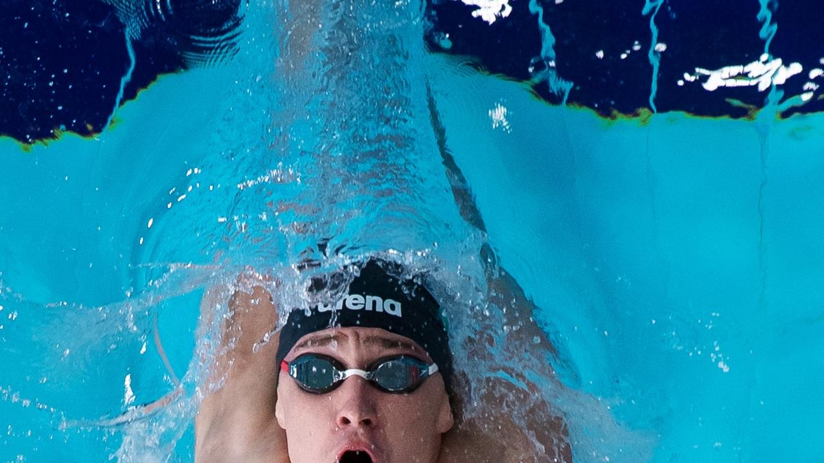 Robert Glință a încheiat pe locul 8 finala de natație 100 m spate