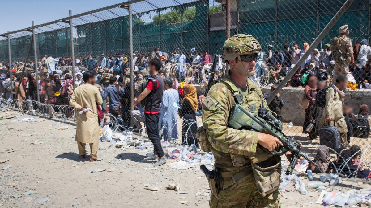 O nouă explozie în apropierea aeroportului din Kabul