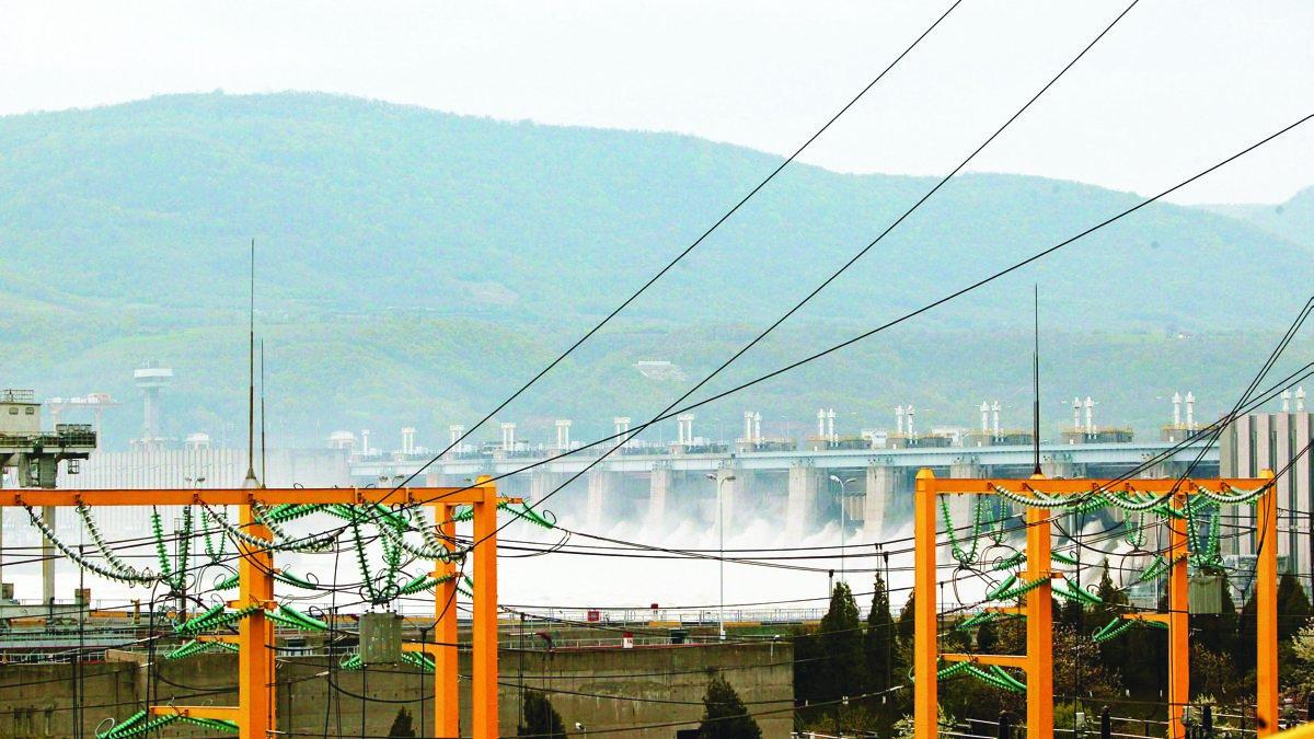 Ecologiștii vor să înghețe amenajările hidroelectrice pe Dunăre