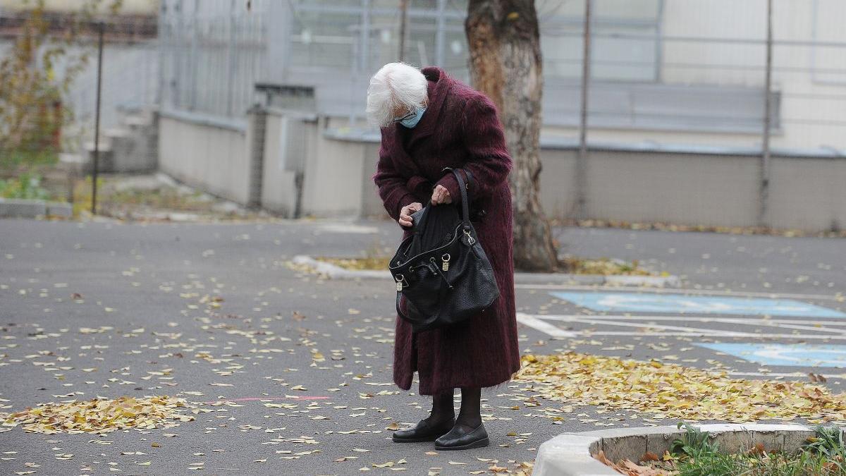 OUG de rectificare bugetară pentru plata pensiilor. Se majorează bugetul asigurărilor sociale cu peste 528 milioane de lei